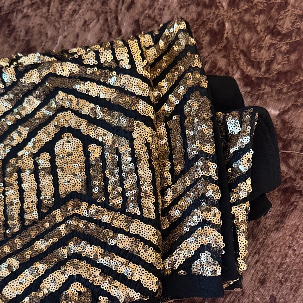 Gold and Black Wide Leg Pants - Picture 16 of 16